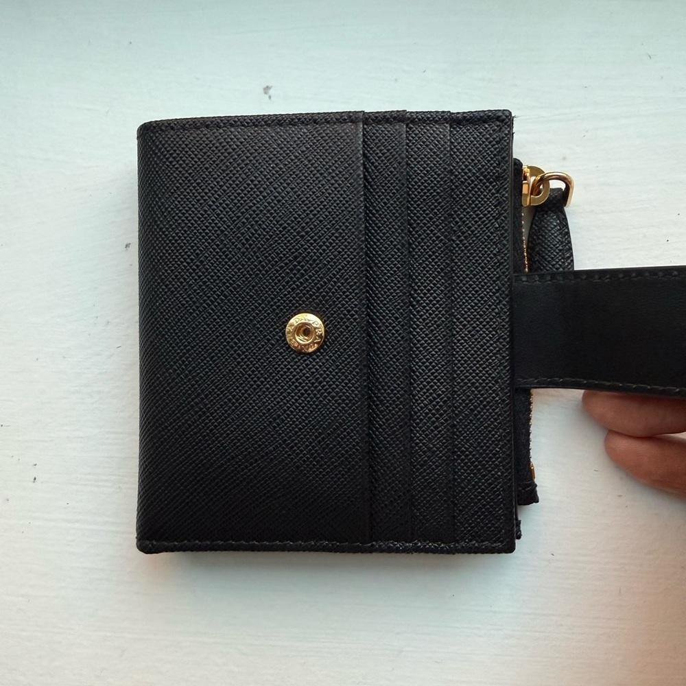 Prada Black Saffiano Leather Wallet - Picture 5 of 10